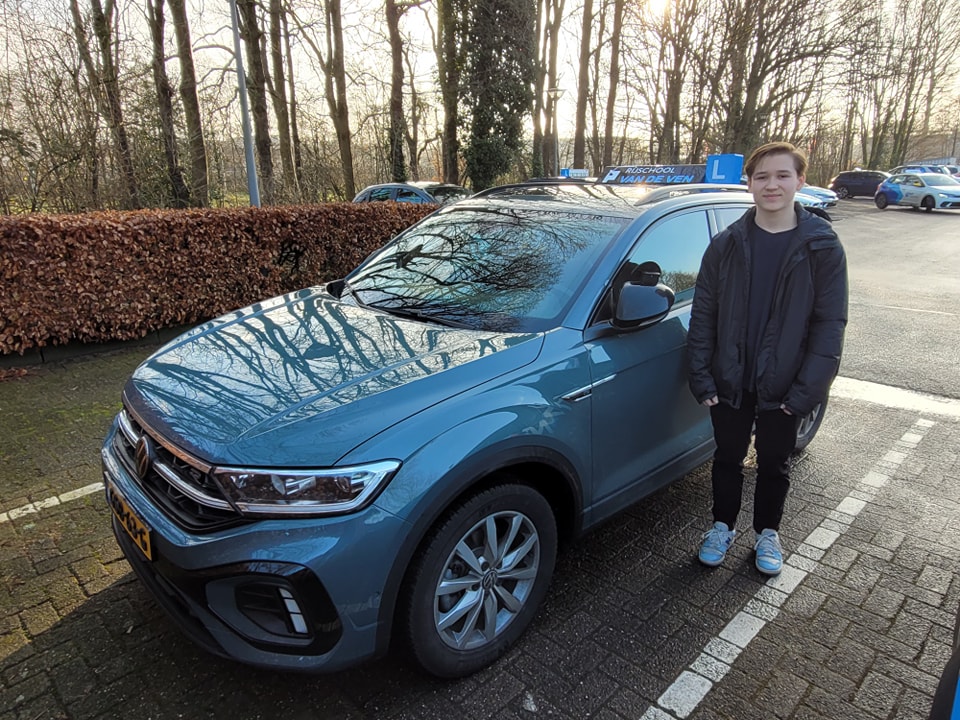 Cees van Thiel geslaagd